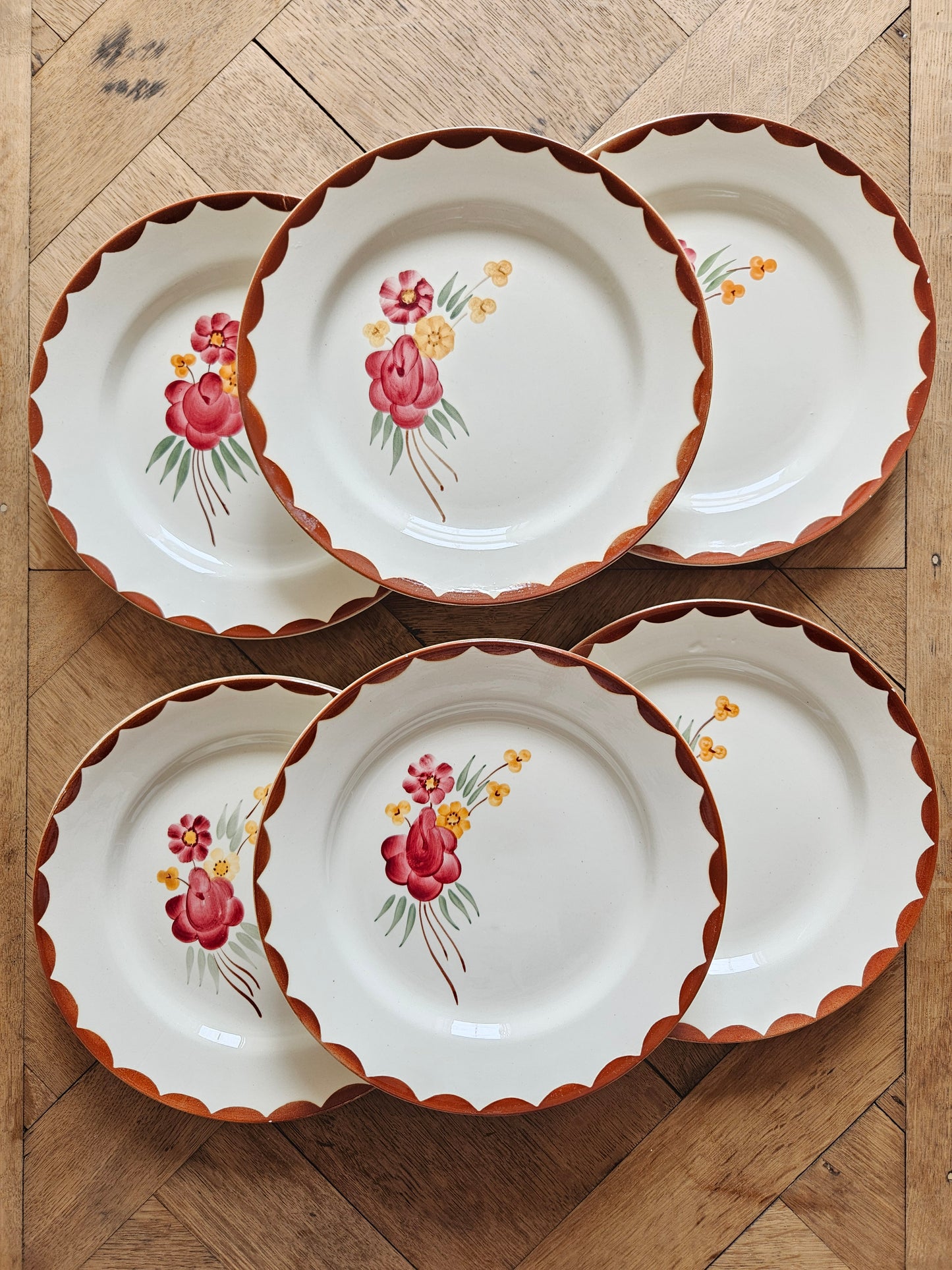 Lot de 6 assiettes plates vintage HBCM, Huguette