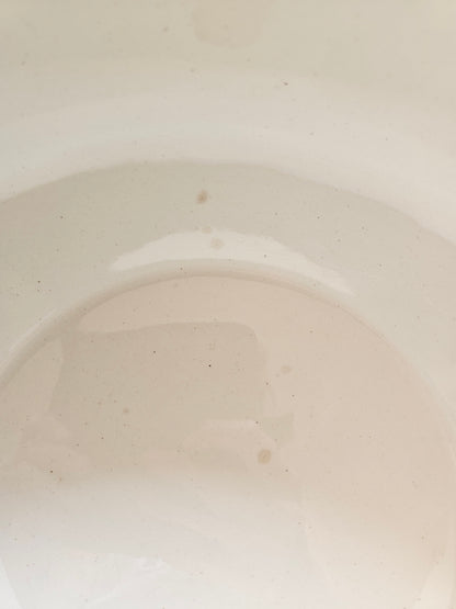 Petites traces d’usage sur saladier vintage HBCM Huguette 