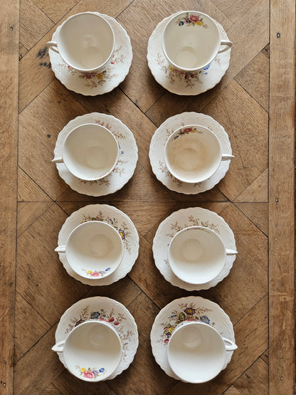 Série de 8 tasses et sous-tasses anciennes Crown Ducal Wilmslow 
