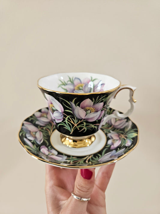 Tasse Royal Albert, Prairie Crocus