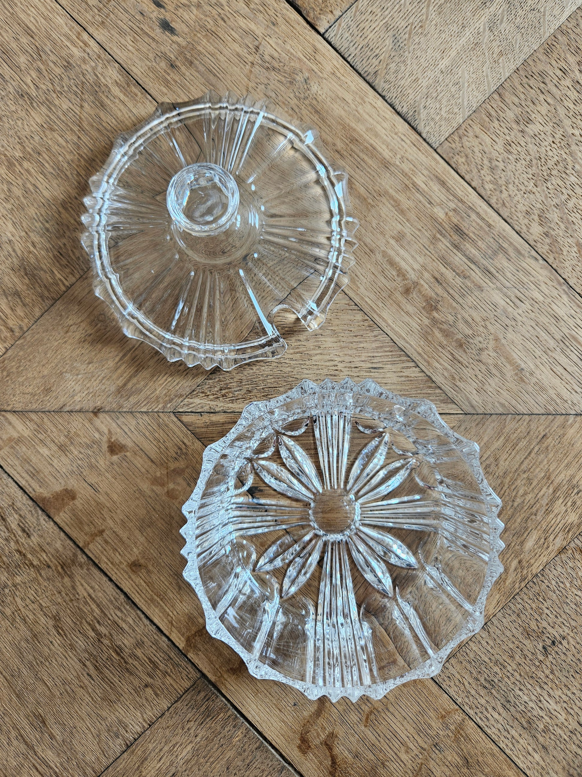 Bonbonnière vintage en cristal avec encoche pour petite cuillère 