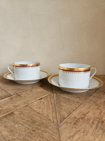 Lot de 2 tasses et sous-tasses anciennes en porcelaine de Limoges élégante et raffinée 