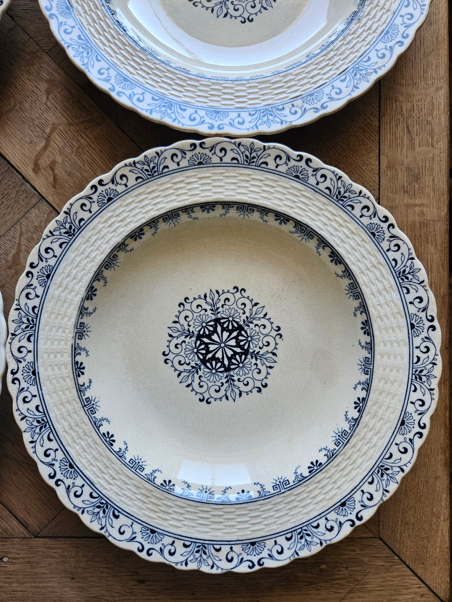 Assiettes creuses anciennes Mintons, Kerry