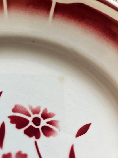 Assiettes plates vintage Badonviller rouge