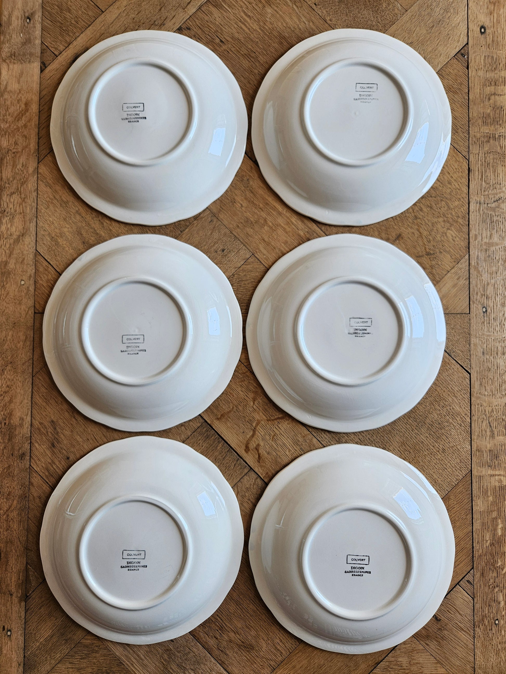 Arrière et estampille sur assiettes creuses vintage Digoin, Colvert