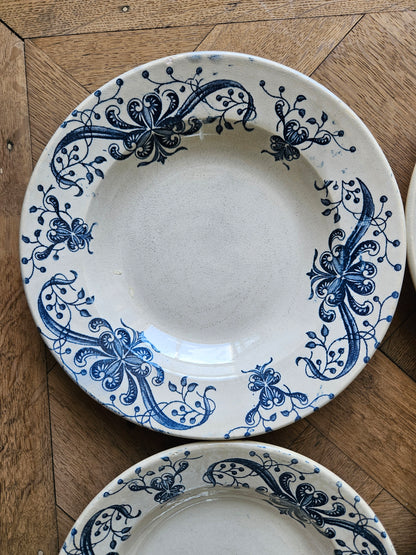 Assiettes creuses anciennes Faïencerie de Lyon, Joconde
