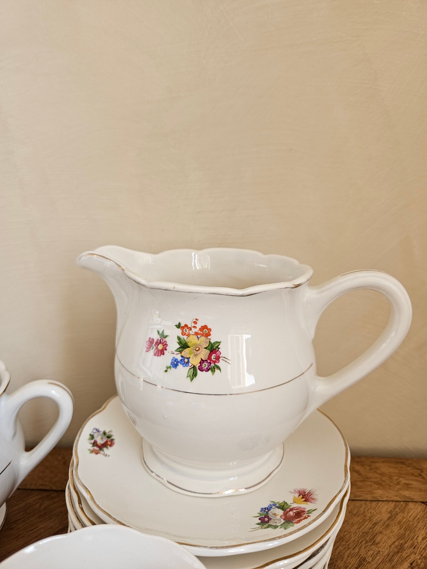 Pot à lait ancien Digoin Sarreguemines 