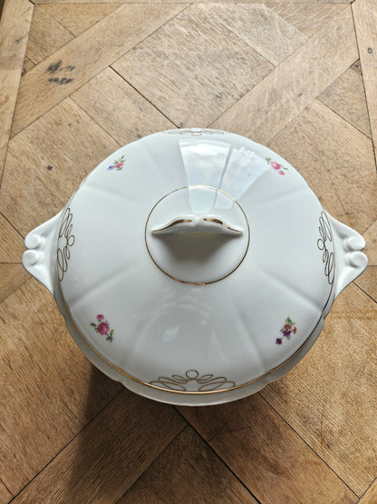 Couvercle de soupière ancienne porcelaine fleurie, Châtres-sur-Cher