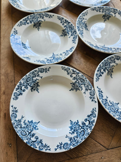 Assiettes creuses anciennes HB & Cie, Louis XV. Terre de fer. Choisy-le-Roi 