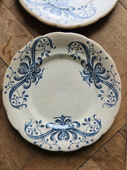 Assiettes à dessert anciennes Faïencerie de Lyon, Joconde #1