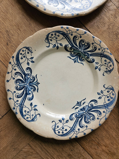 Assiettes à dessert anciennes Faïencerie de Lyon, Joconde #1