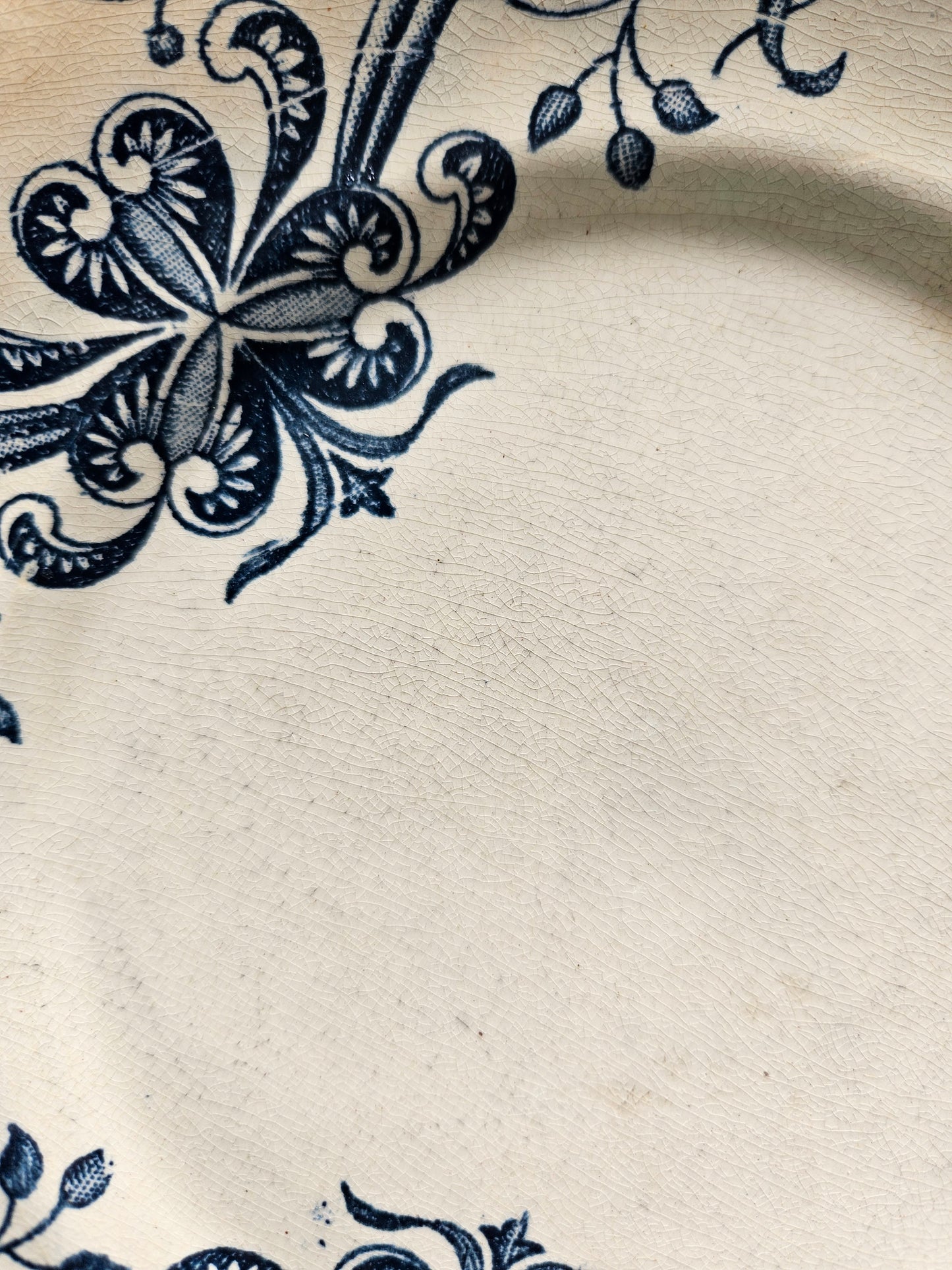 Assiettes à dessert anciennes Faïencerie de Lyon, Joconde #1