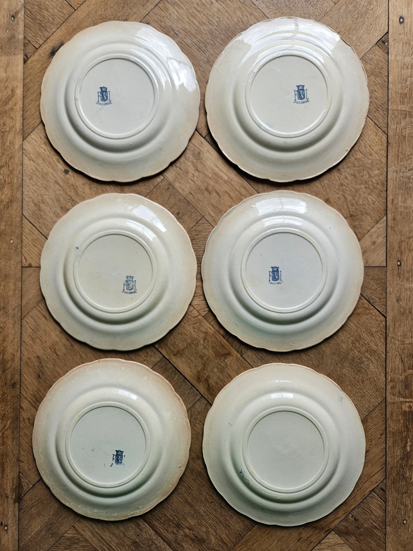 Assiettes à dessert anciennes Faïencerie de Lyon, Joconde