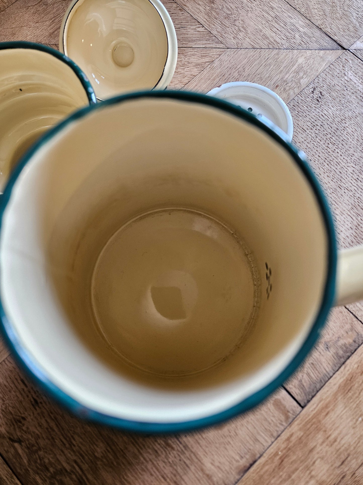 Cafetière vintage métal émaillé