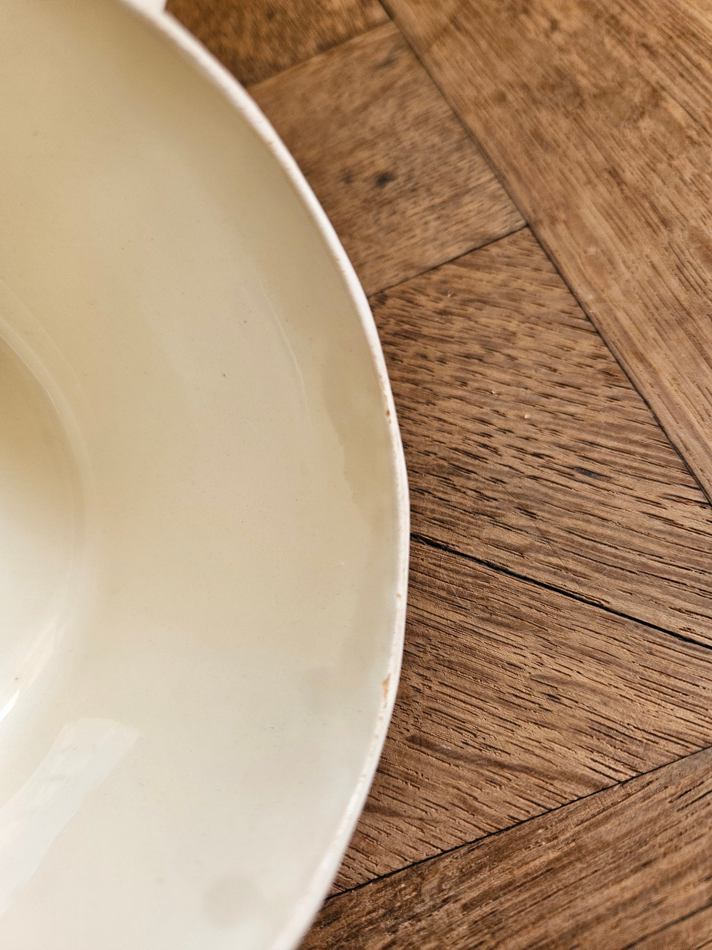 Tasse rétro Badonviller, rayures bordeaux
