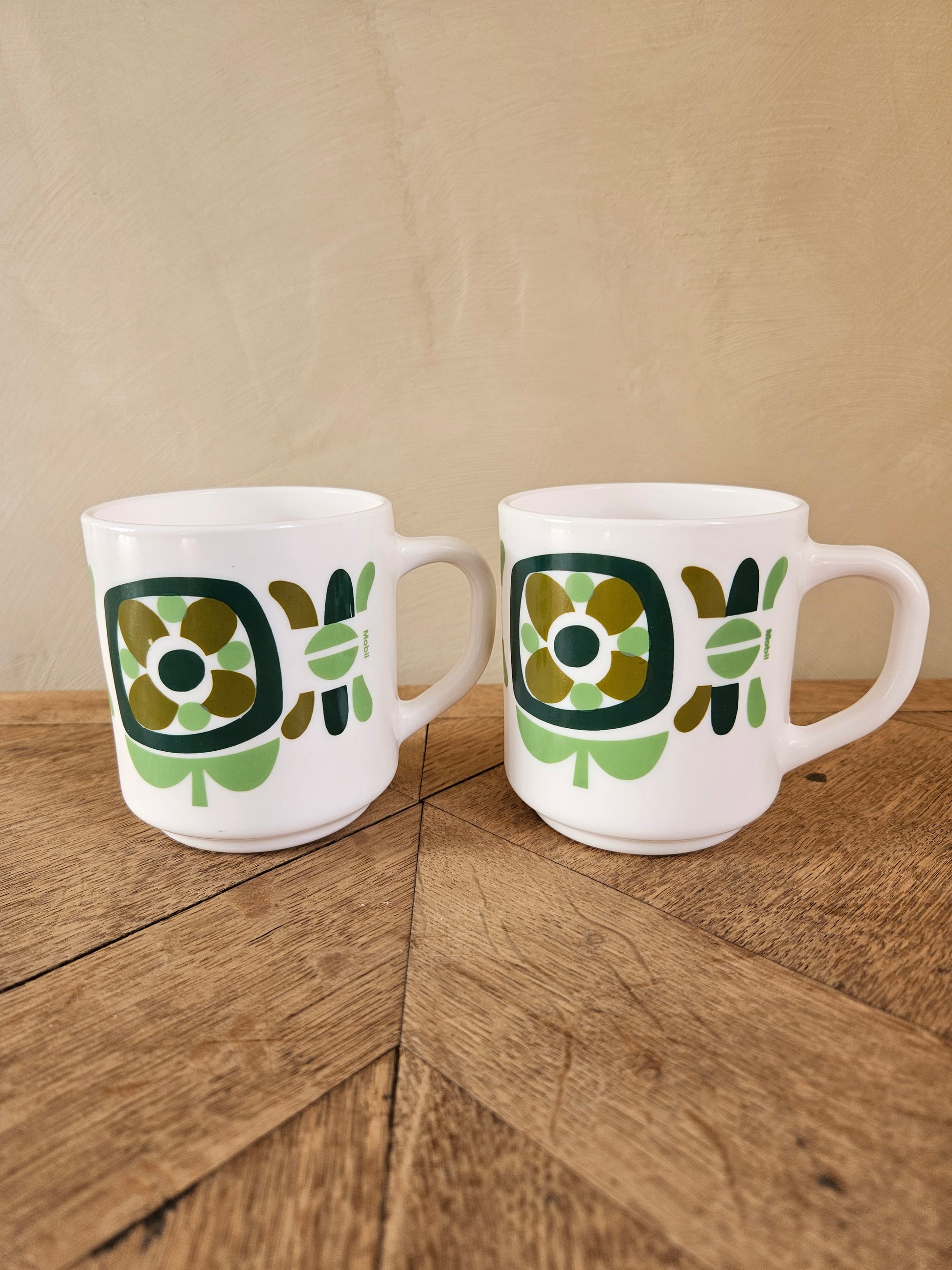 Mug vintage Arcopal, Mobil, verts
