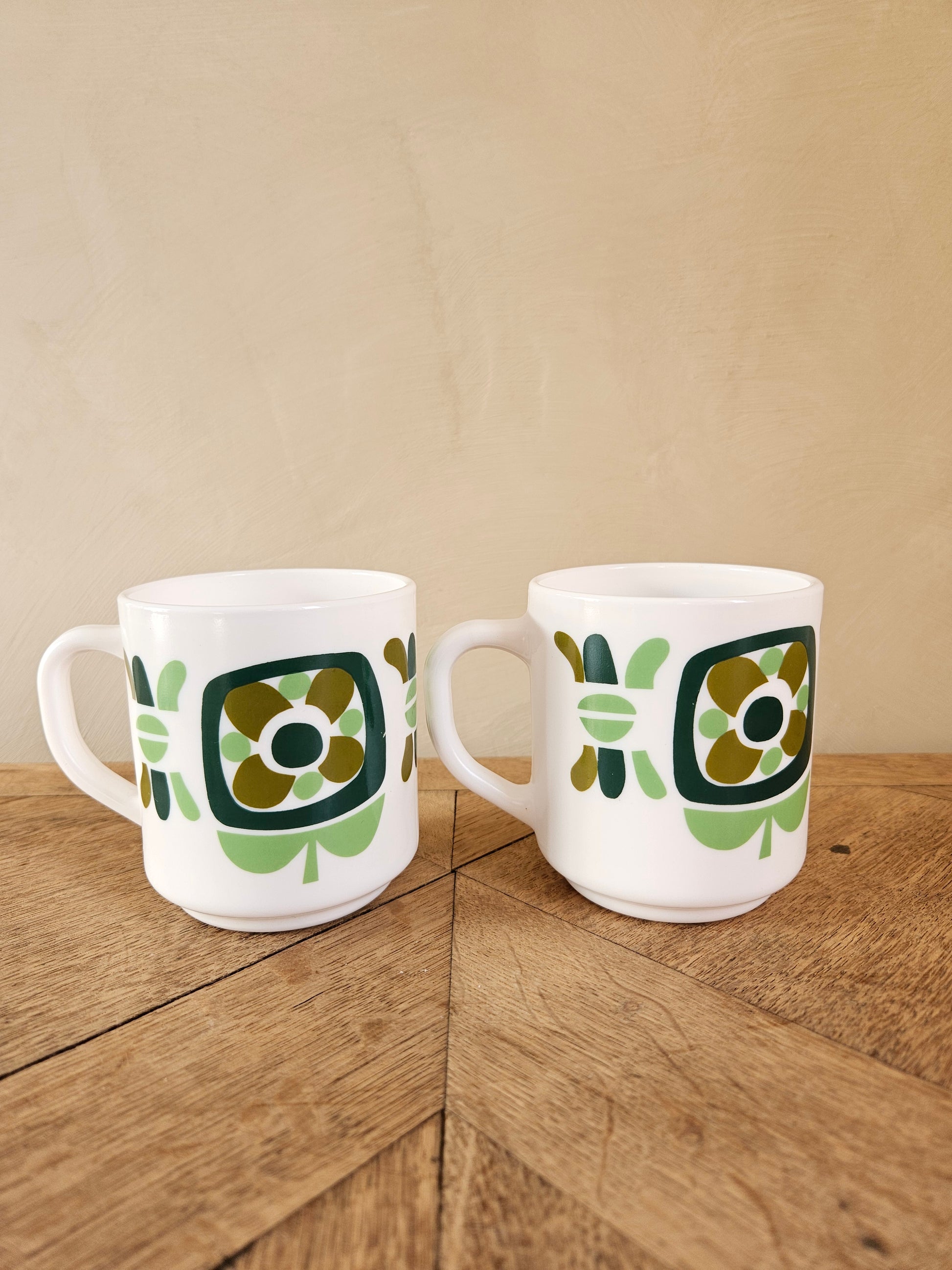 Mug vintage Arcopal, Mobil, verts