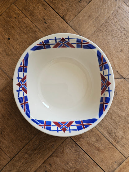 Petit saladier vintage K&G Lunéville, modèle Hossegor V.F. Paris. Décor géométrique bleu et rouge bordeaux.