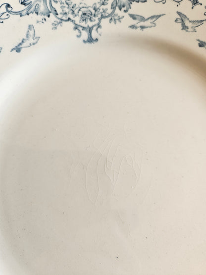 Assiettes plates anciennes dépareillées, Terre de Fer