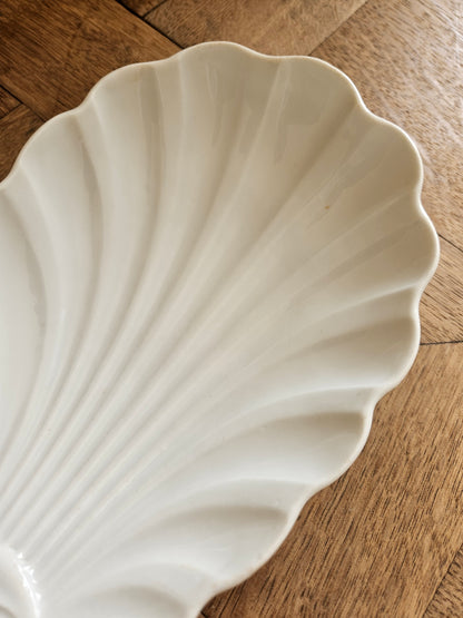 Ravier coquille en porcelaine