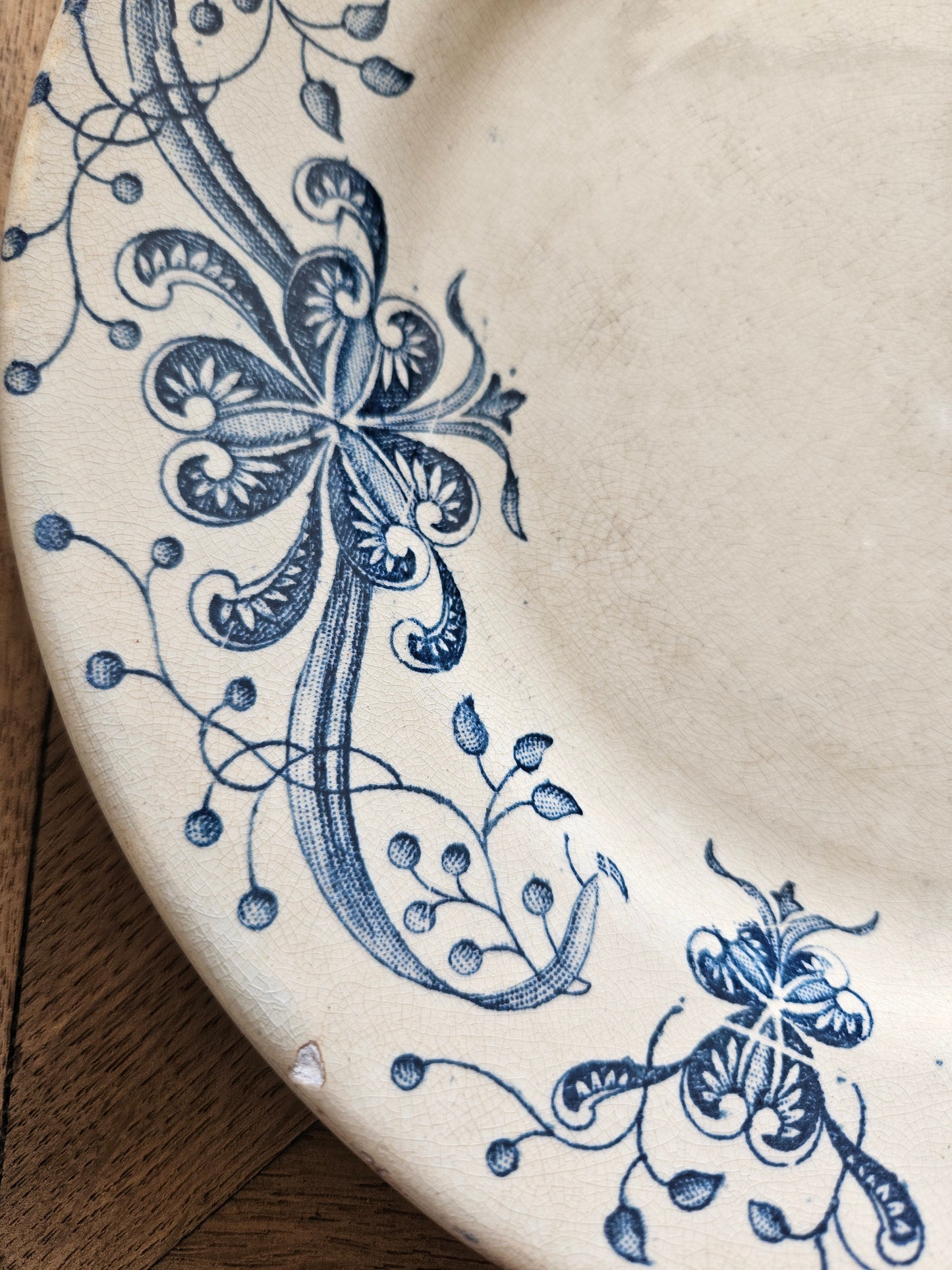 Assiettes plates anciennes Faïencerie de Lyon, Joconde #2