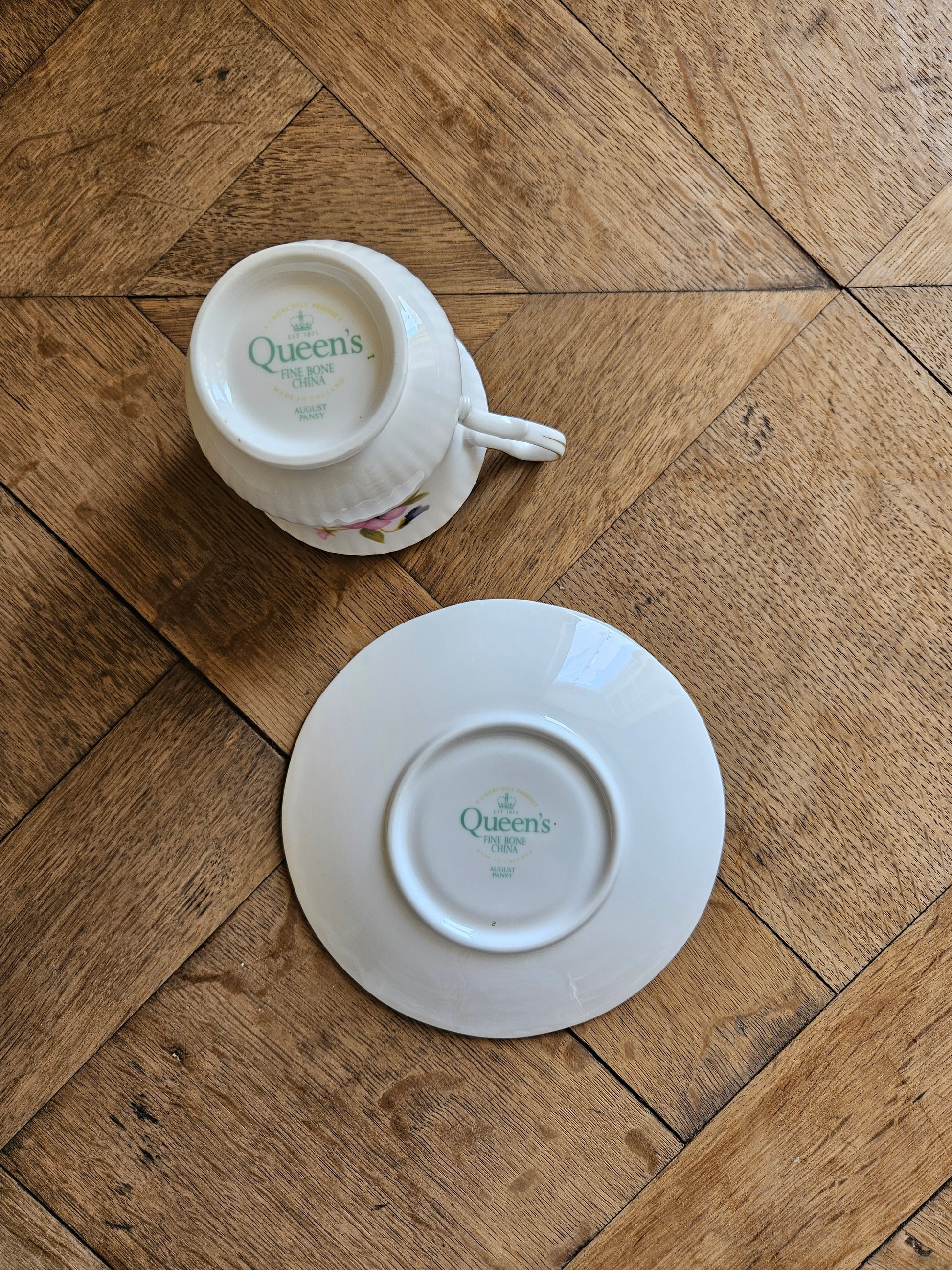 Tasse vintage Queen’s, August pansy