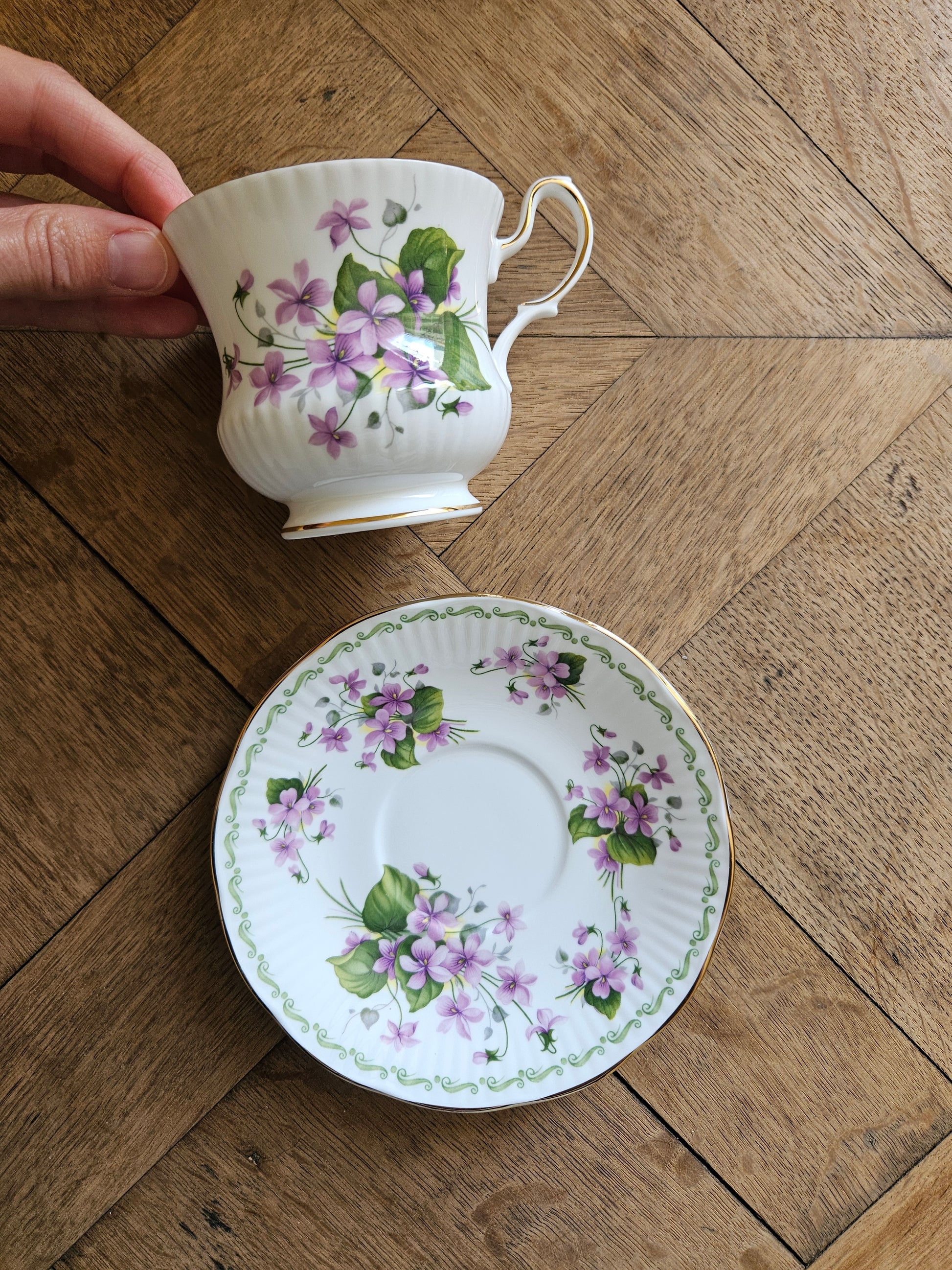 Tasse Queen’s, February violets