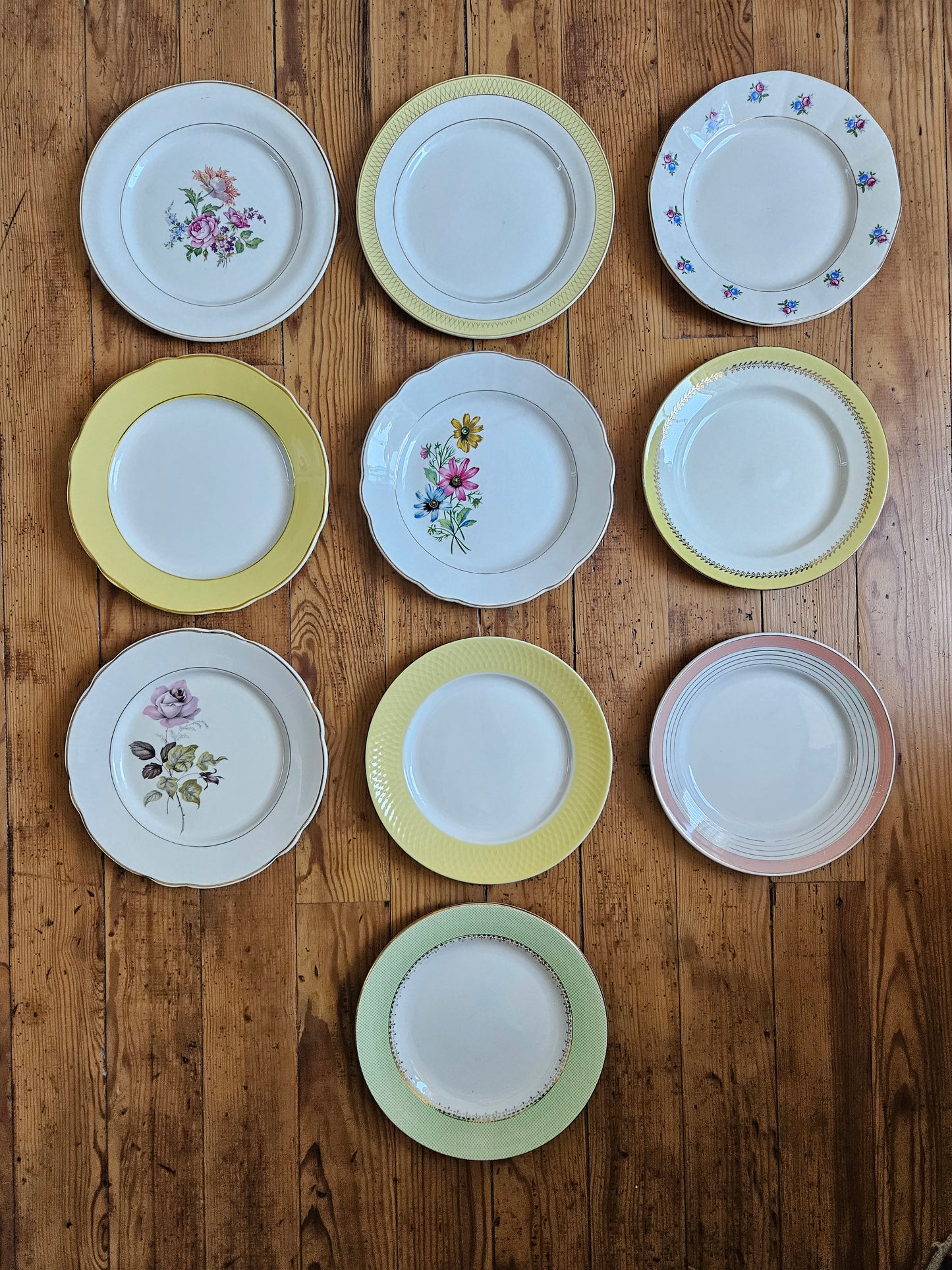 Mix d’assiettes plates dépareillées #1