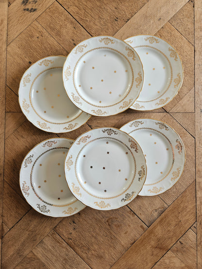 Lot de 6 assietts à dessert vintage Compagnie Nationale de Porcelaine, Berry. Délicat décor doré pour une table élégante. 