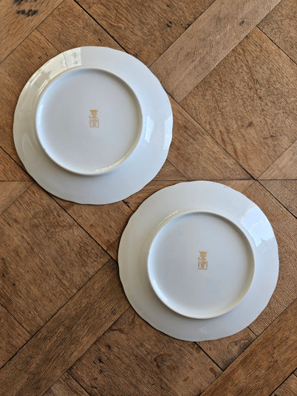 Assiettes plates dépareillées dorées