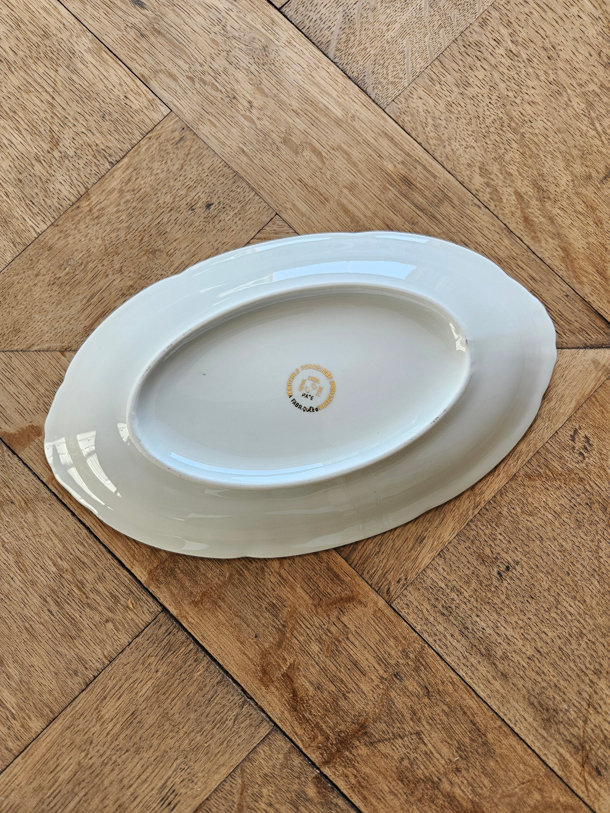 Ravier ancien estampillé porcelaine de Vierzon.