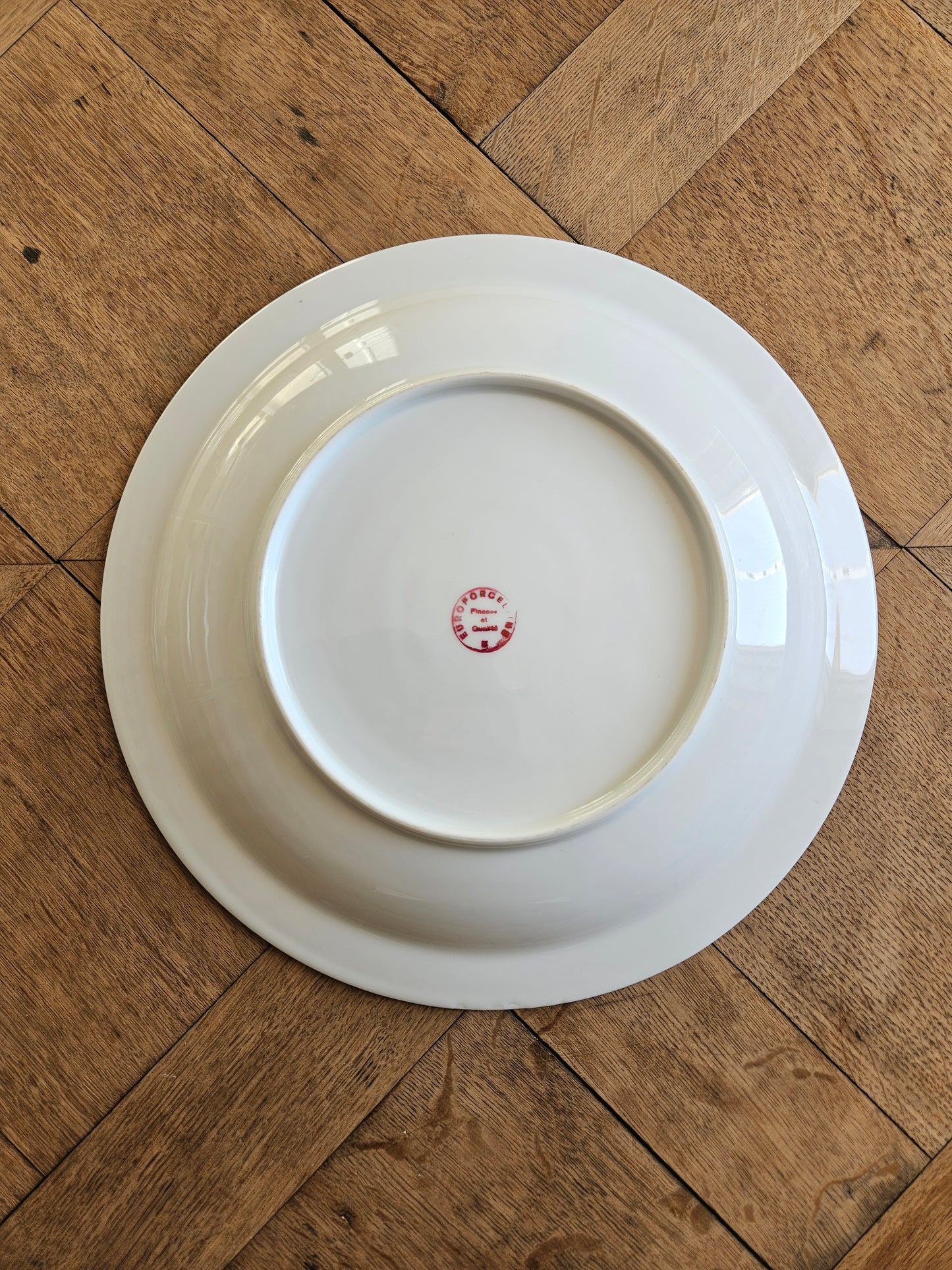 Plat creux porcelaine, rouge et or