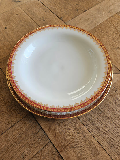 Assiettes plates porcelaine, rouge et or