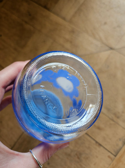 Pot Henkel, fleurs bleues