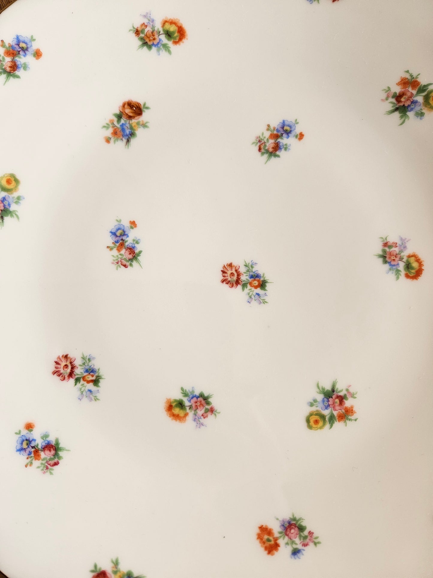 Service à dessert porcelaine de Limoges, fleuri