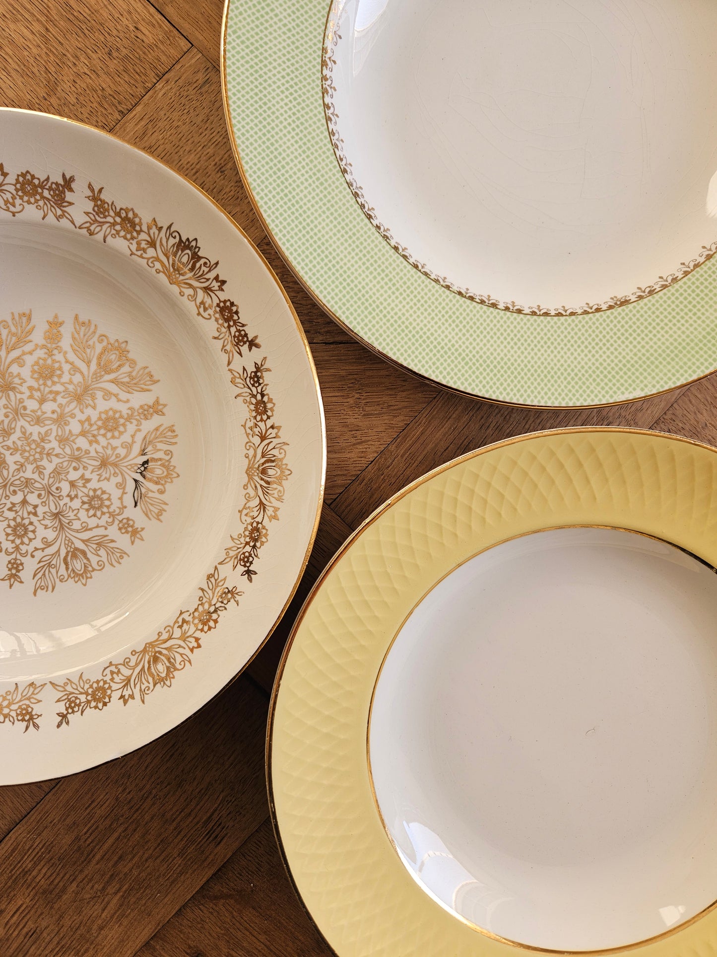 Assiettes creuses dépareillées "Mandala"