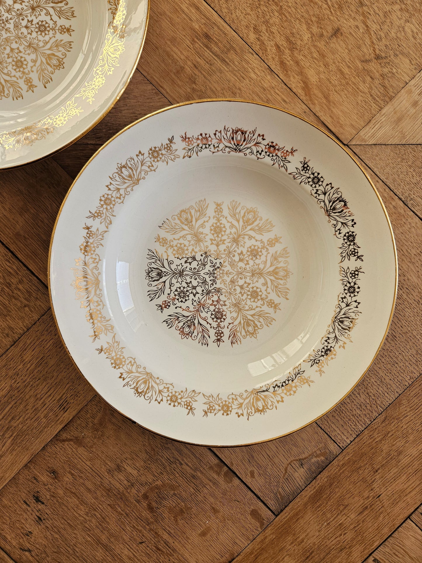 Assiettes creuses dépareillées "Mandala"