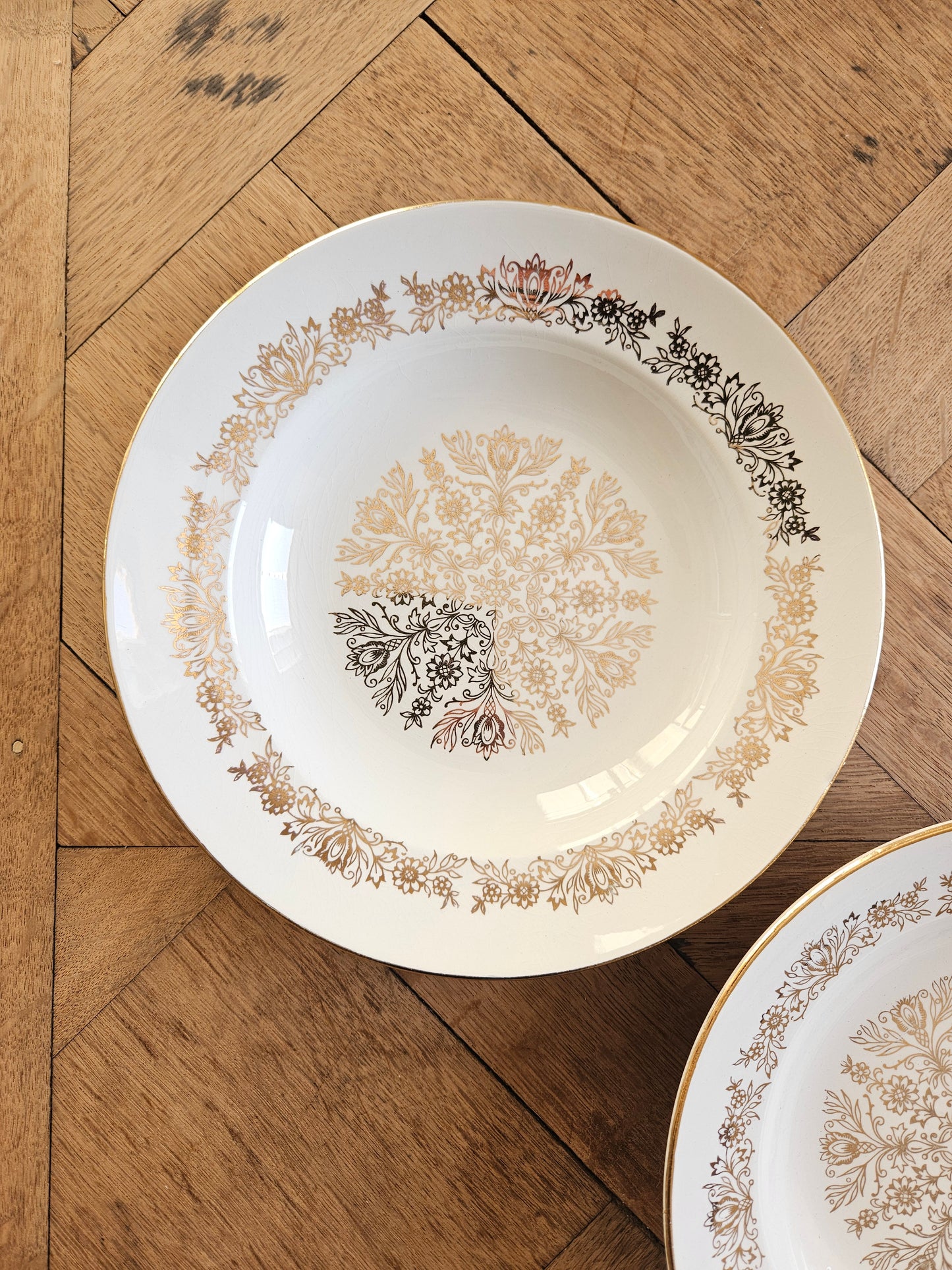 Assiettes creuses dépareillées "Mandala"