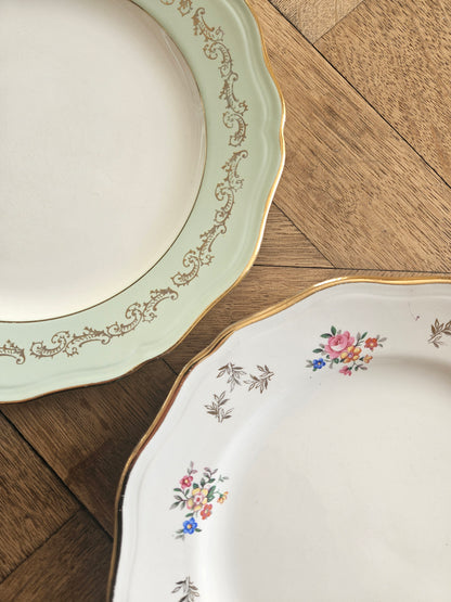 Mariage harmonieux de 2 modèles d’assiettes vintage, style shabby chic.