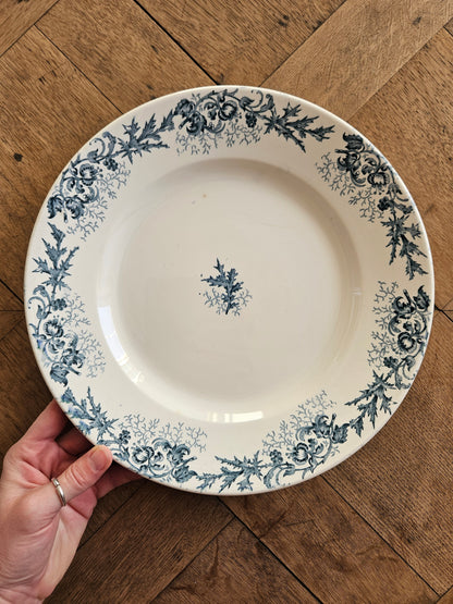 Plat rond Longwy, Cyrano #2