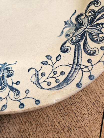 Assiettes plates anciennes Faïencerie de Lyon, Joconde #1