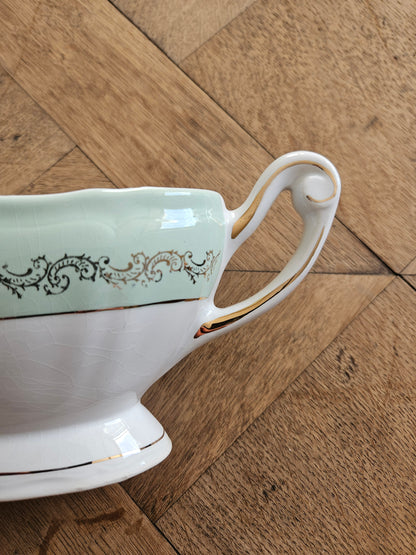 Saucière L’Amandinoise, mint et dorure