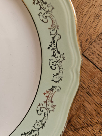 Assiettes à dessert dépareillées, mint & fleurs