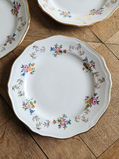 Assiettes à dessert dépareillées, mint & fleurs
