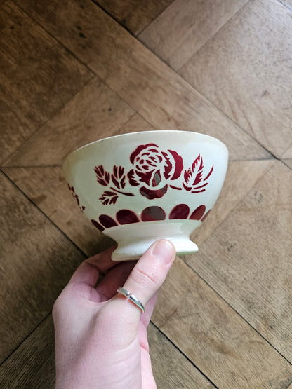 Bol ancien Sarreguemines, rose rouge