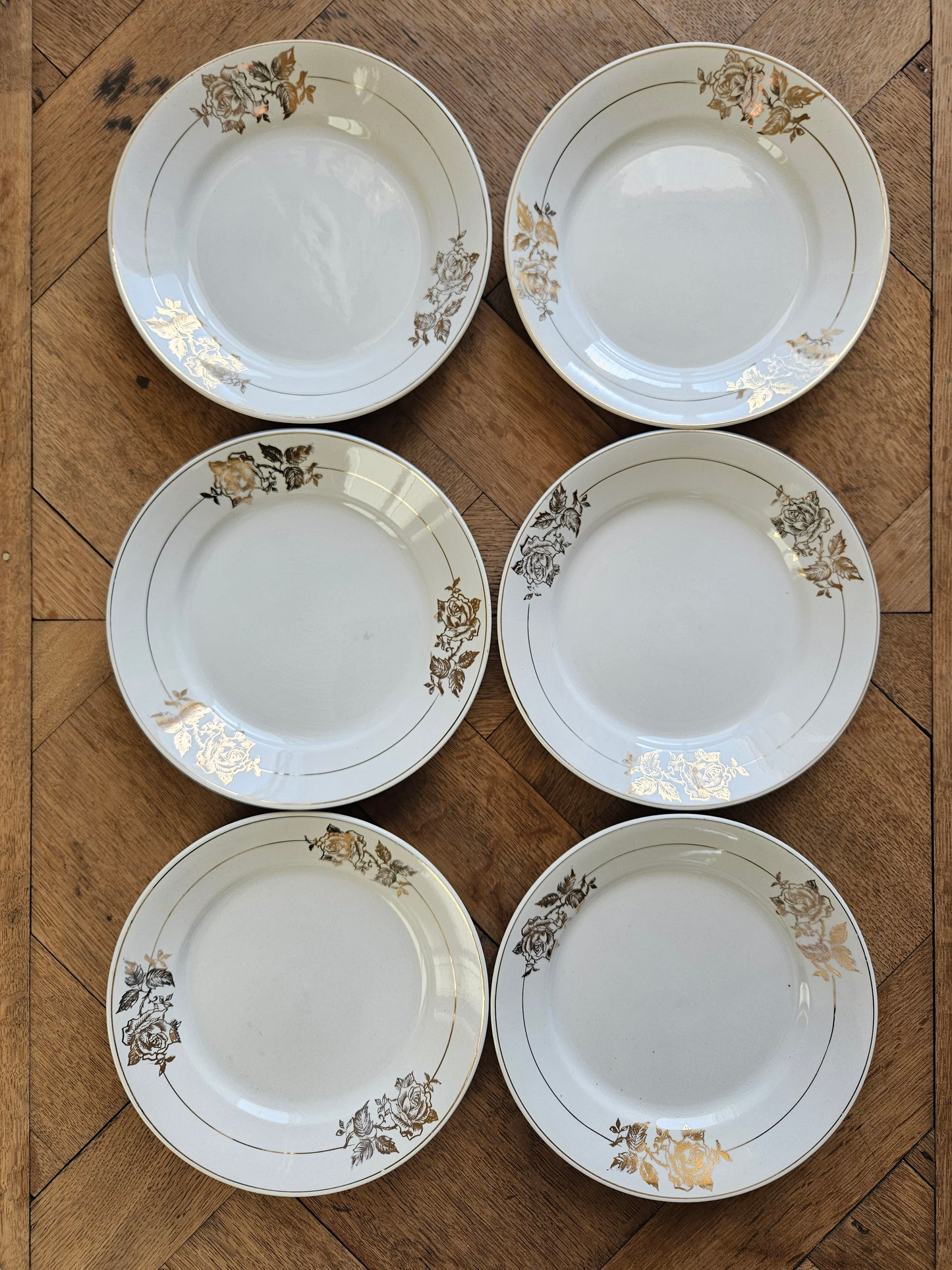 Assiettes à dessert vintage, rose dorée