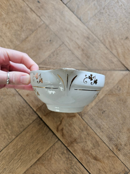 Saucière St Amand, trèfles dorés