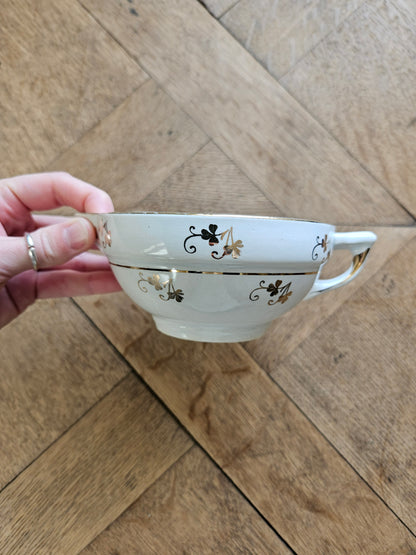 Saucière St Amand, trèfles dorés