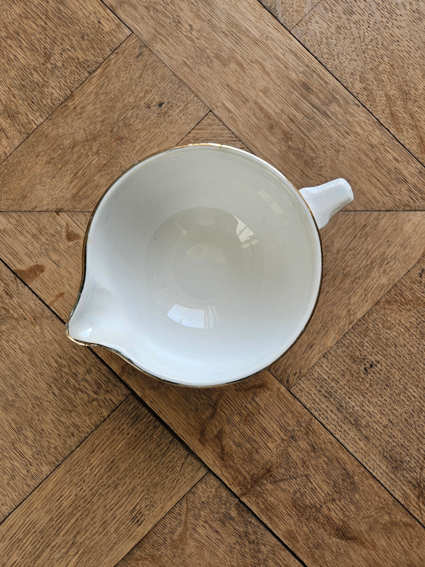 Saucière St Amand, trèfles dorés