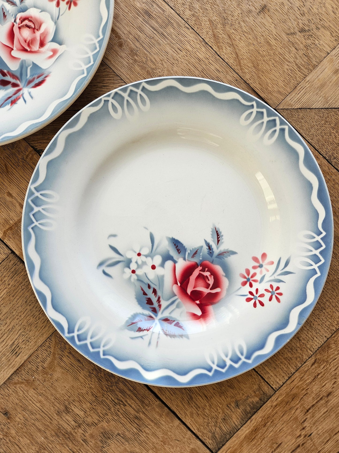 Assiettes plates rétro dépareillées, Digoin & Badonviller
